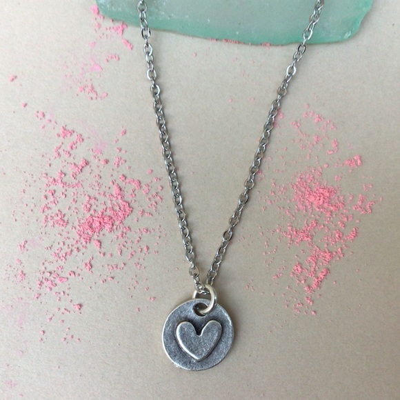 New Sundance Charm Heart Necklace - Picture 2 of 7